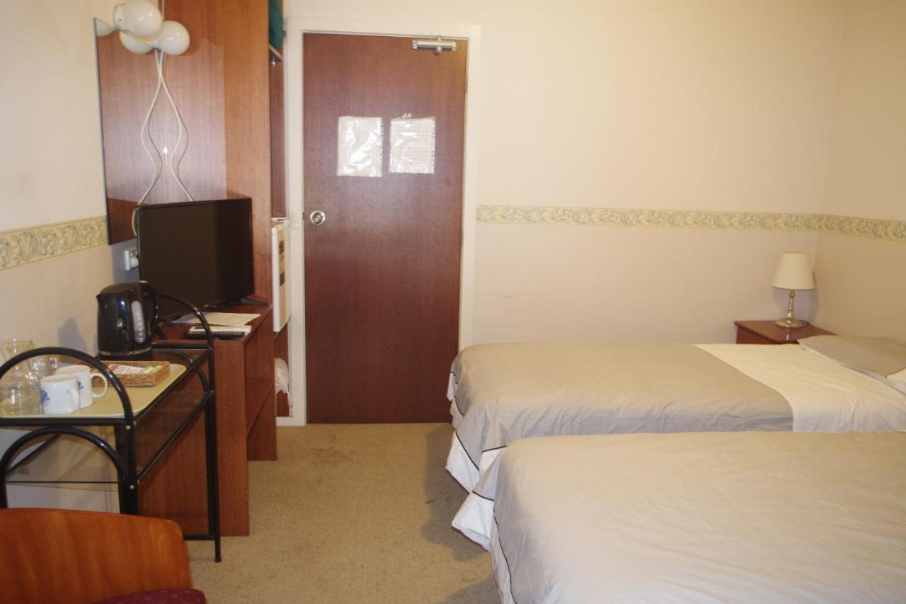 The Grand Halls Gap Bagian luar foto